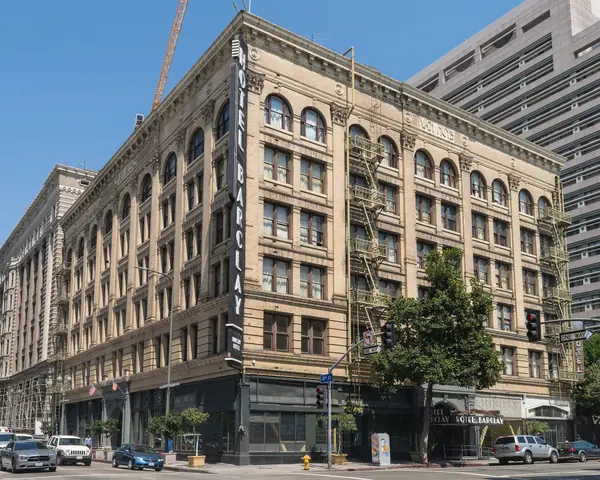 Barclay Hotel, Los Angeles