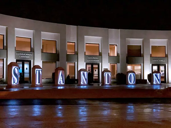 Stanton, the city Dixie Orange County Hotel is in