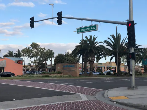 Lawndale, the city Travelers Inn is in
