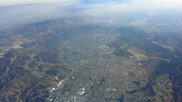 Simi Valley, the city Motel 6 is in